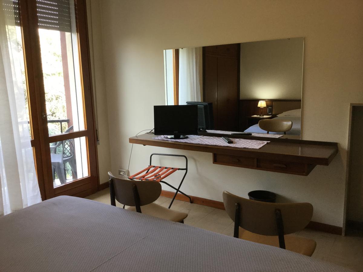 Hotel Terme Vulcania 蒙特格罗托泰梅 外观 照片